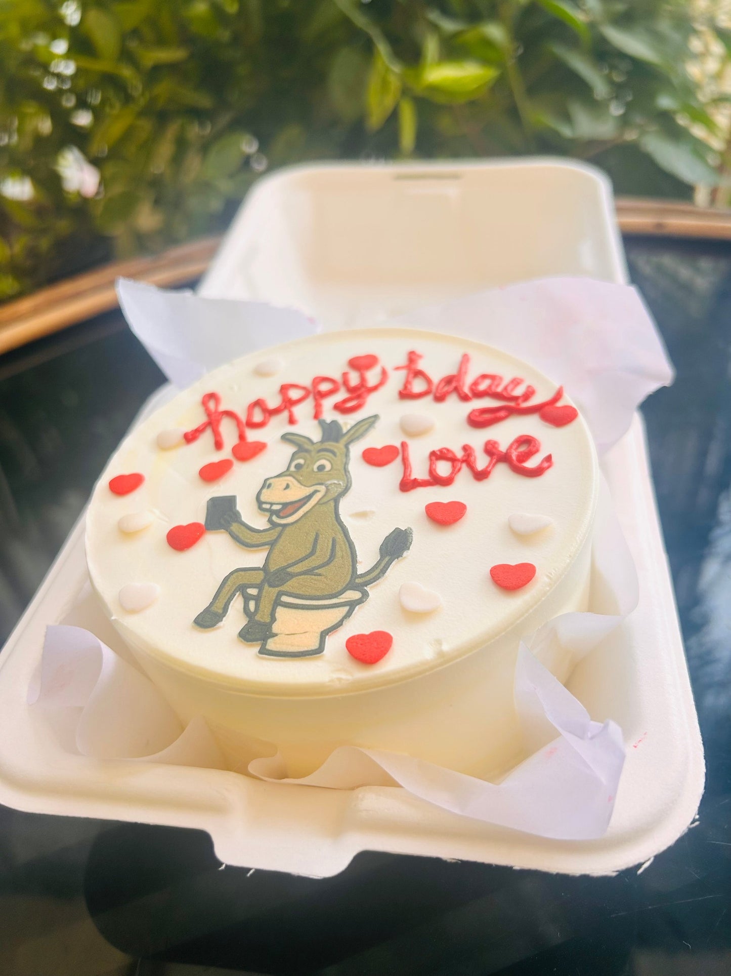 100% Eggless Toilet Humor Love Bento Cake | Doon Memories