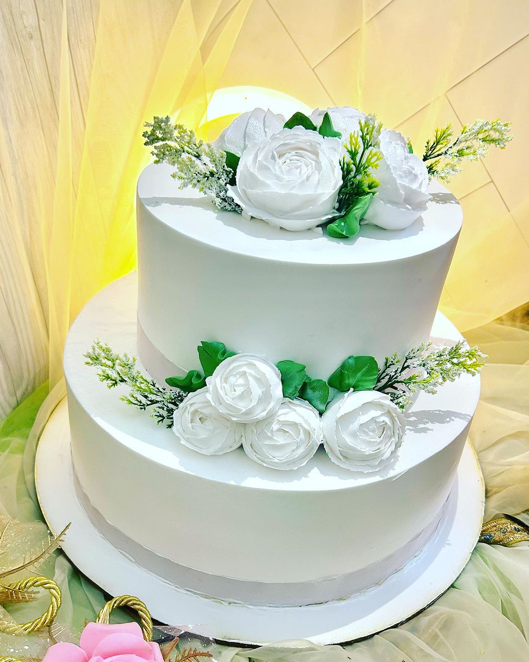 2 Tier Wedding Cake | Doon Memories