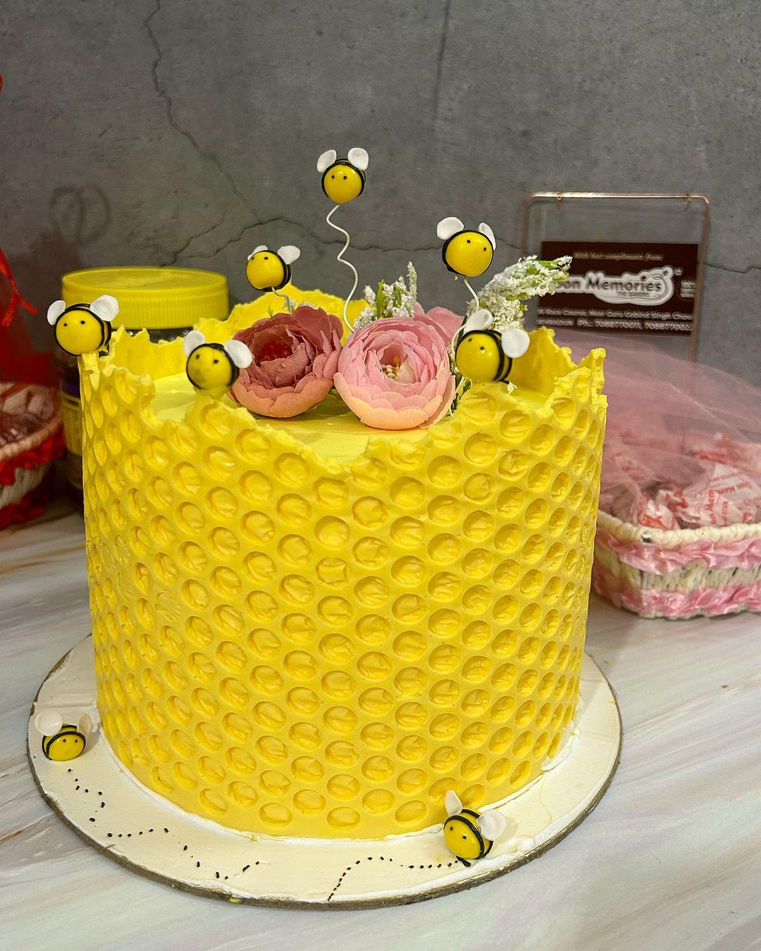 Honey Bee Cake