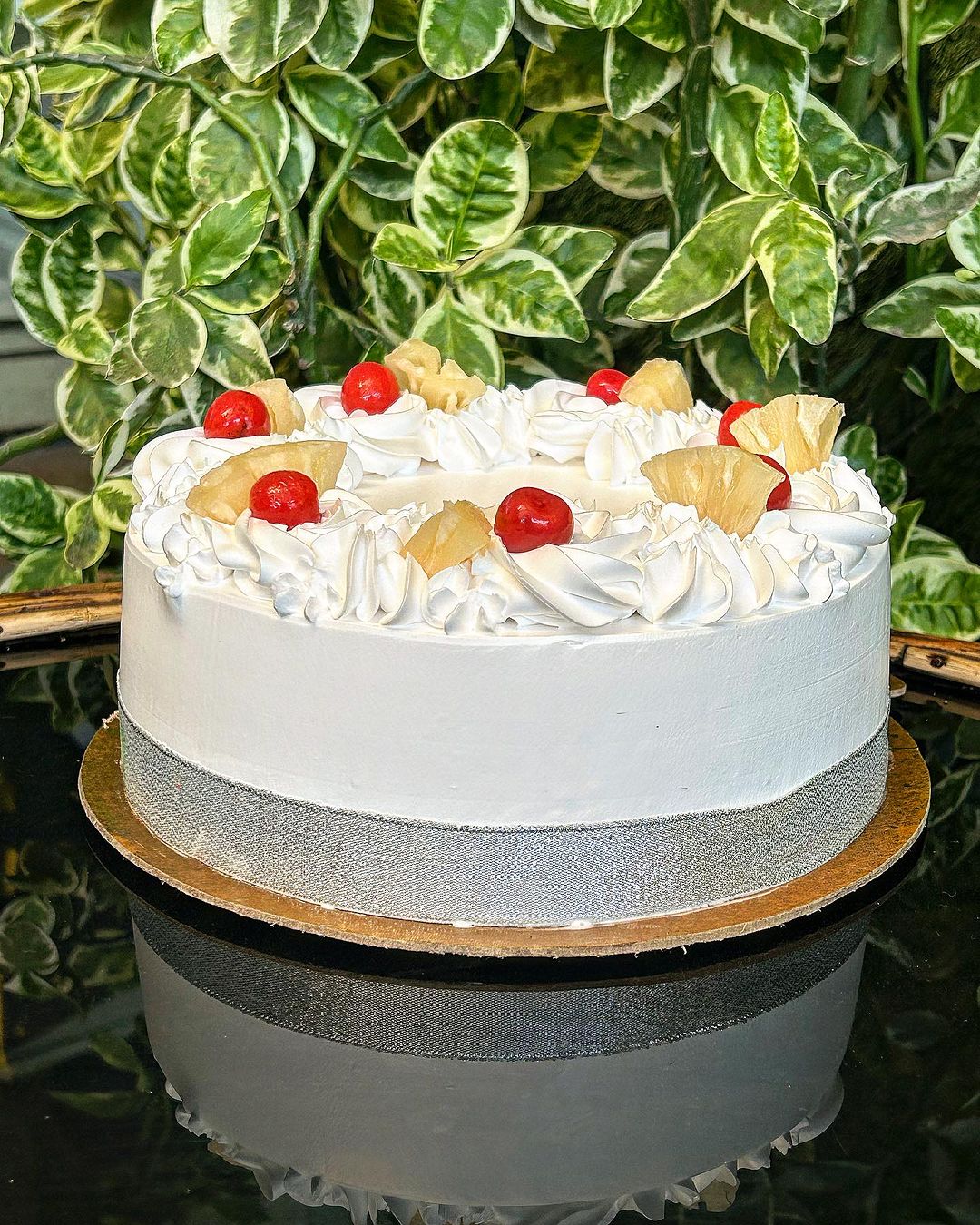 Pineapple Birthday Cake