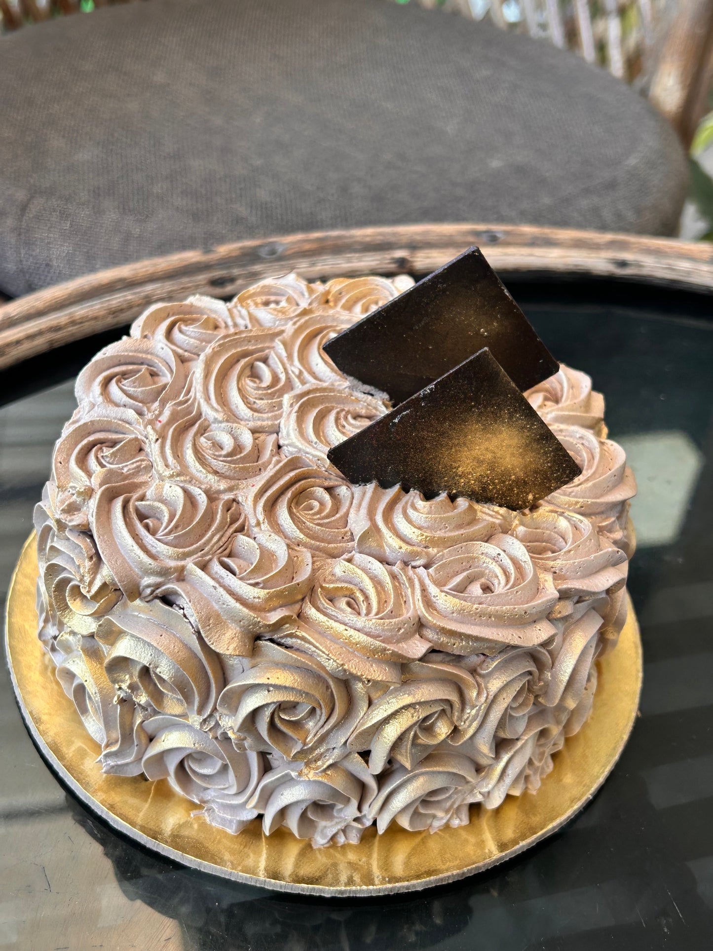 Chocolate Bloom Delight Cake