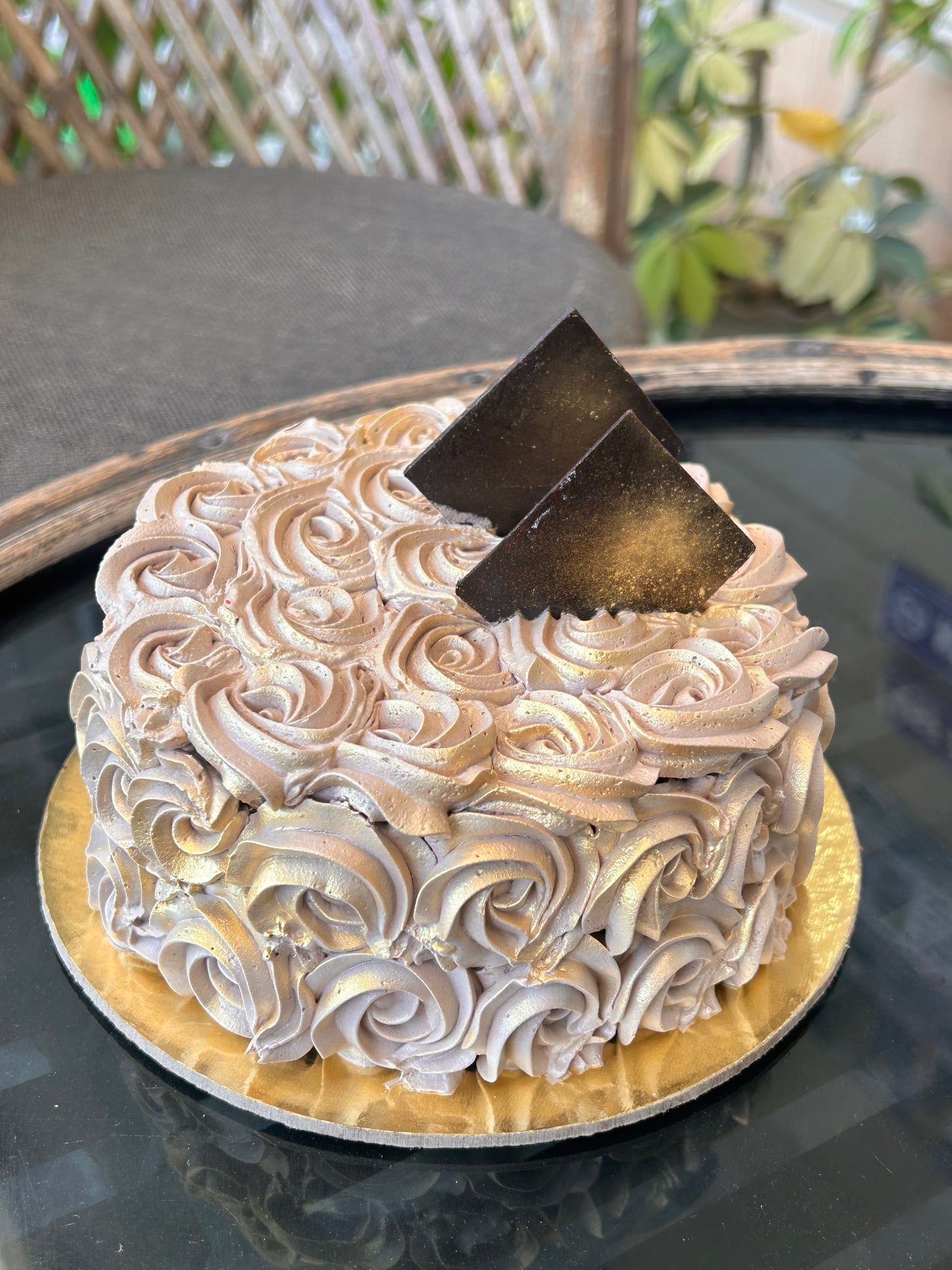 Chocolate Bloom Delight Cake