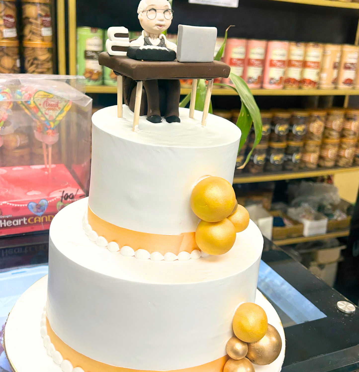 Retirement Celebration Cake | Doon Memories
