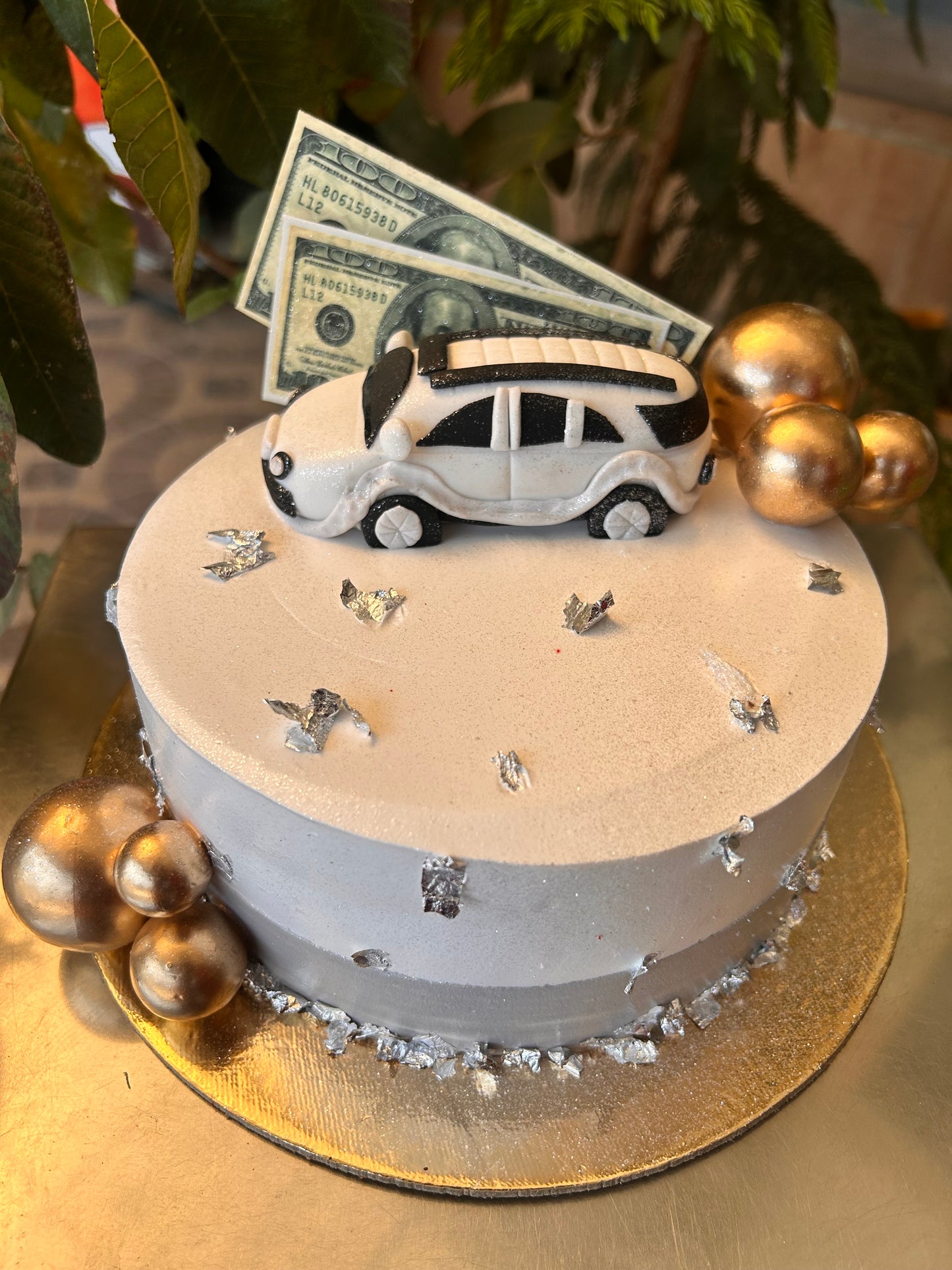 Luxury Delight Dollar Cake