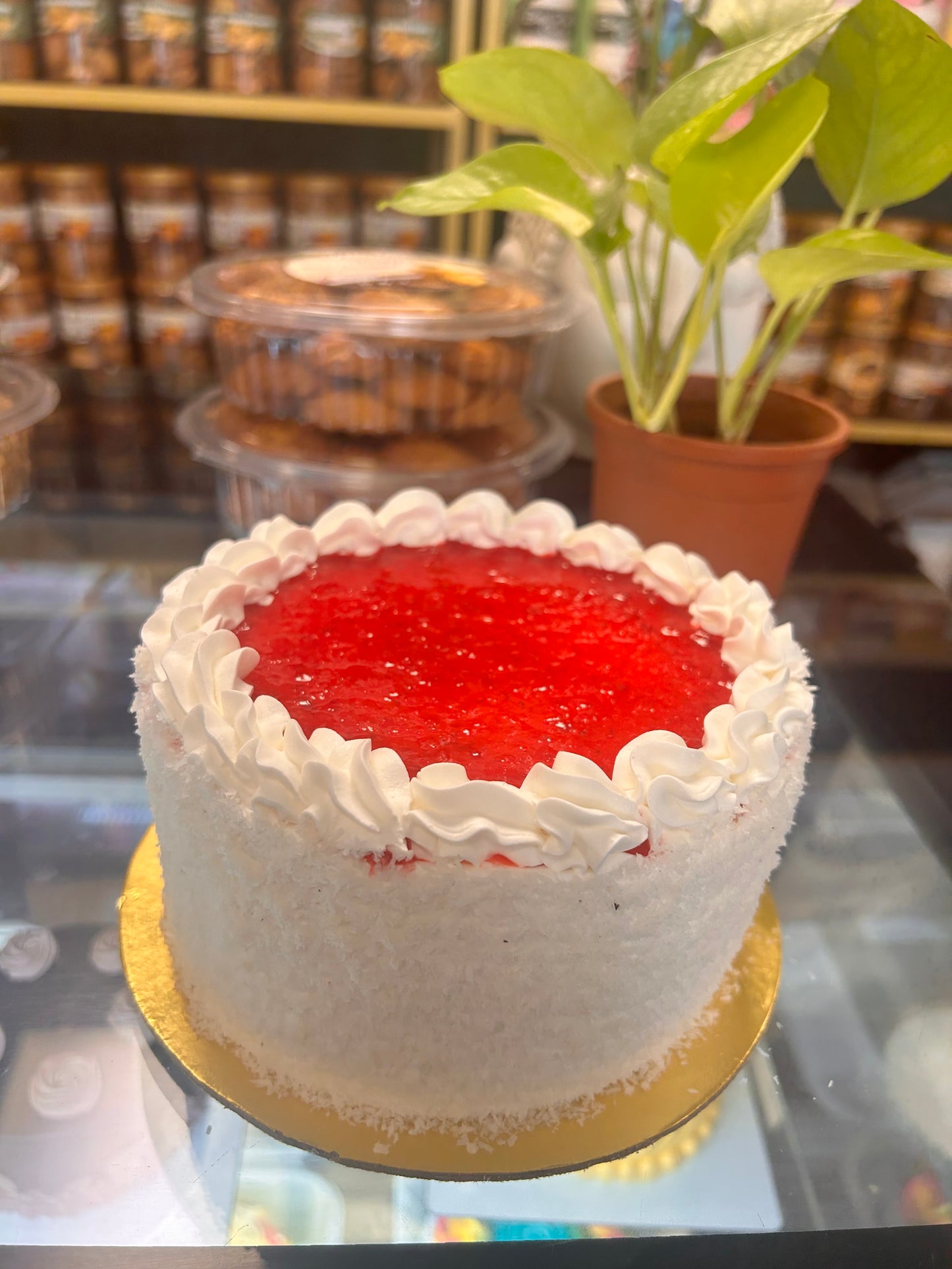 Strawberry Snow Delight Cake