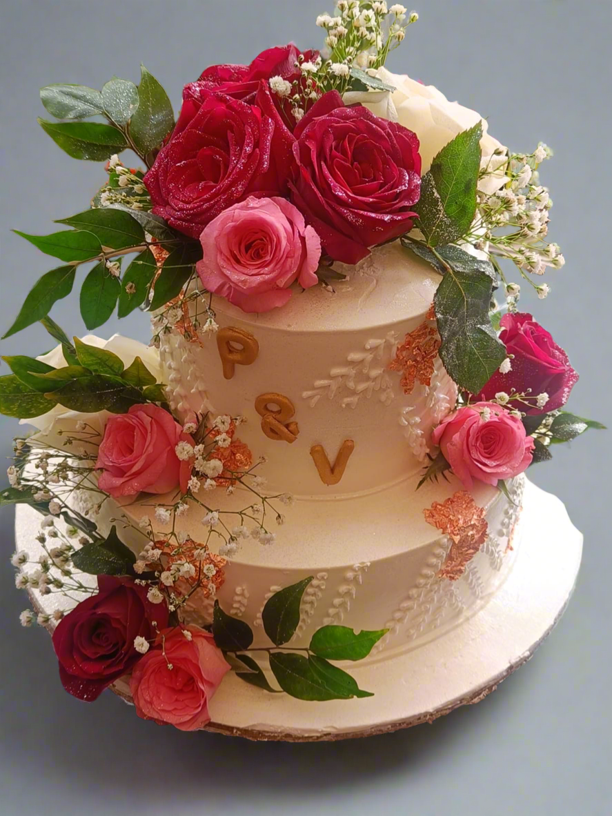 Delicious Elegant Floral Wedding Cake | Doon Memories