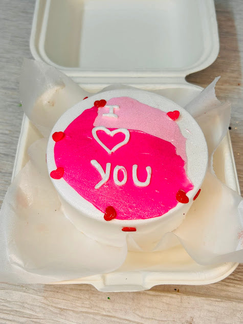 Heart Decorated Vanilla Cake With I Love You Message | Doon Memories