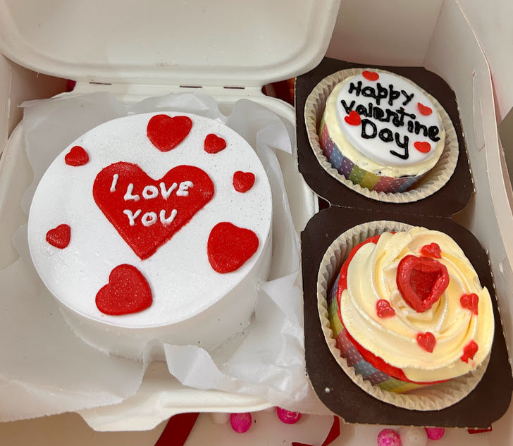 Valentine's Day-themed Mini Bento Cake and Cupcake Combo | Doon Memories