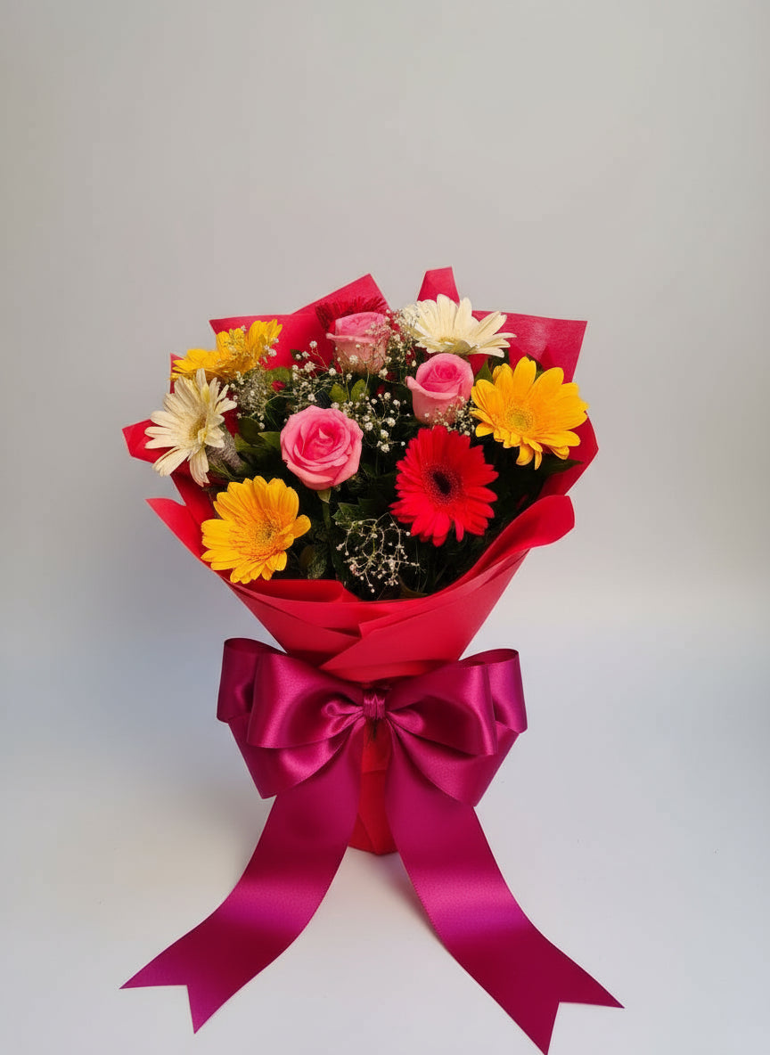 Vibrant Rose & Gerbera Bouquet doon memories