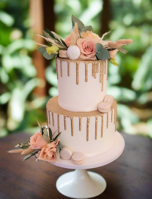 Two tier wedding cakes | Doon Memories