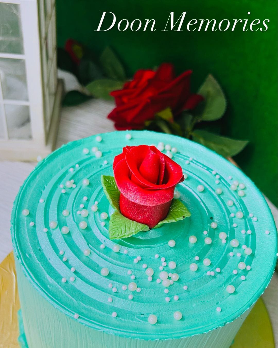 Textured Buttercream Vanilla Blue Rose Pearl Cake | Doon Memories