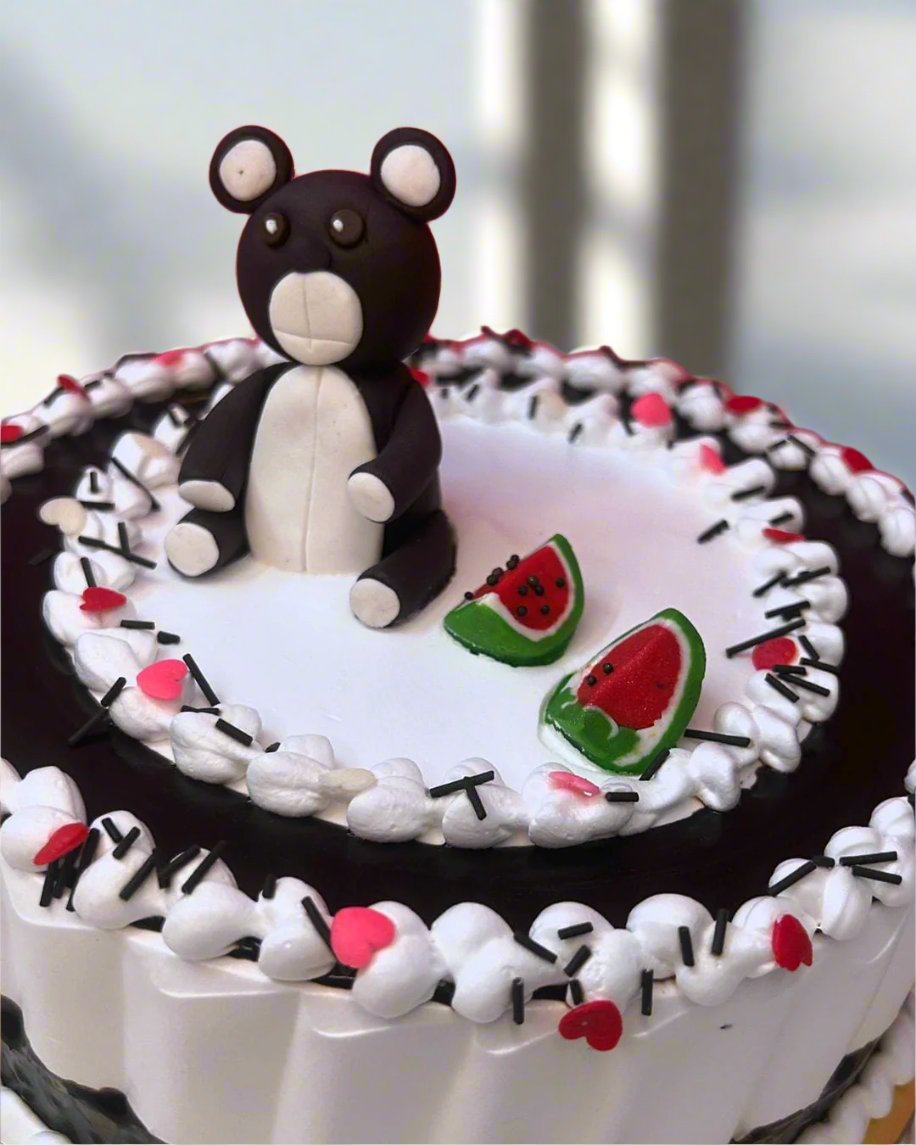 Tiered Fondant Vanilla Blue & White Teddy Bear Train-Themed Cake | Doon Memories
