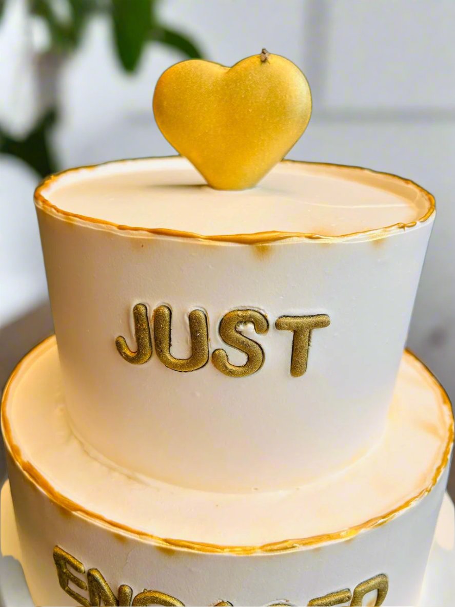 Engagement Bliss Cake | Doonmemories