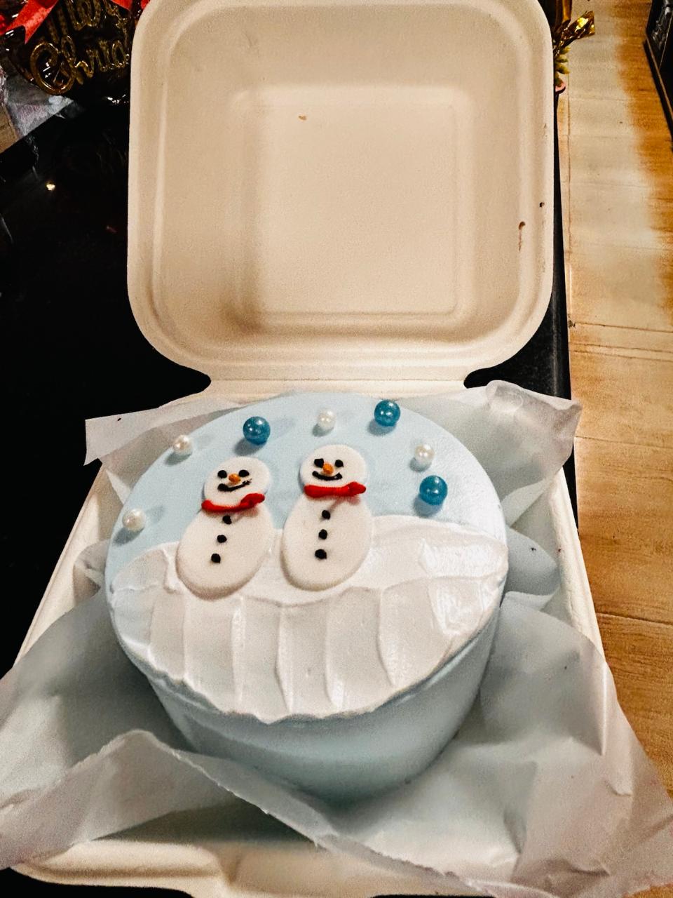 Snowman Bento Cake