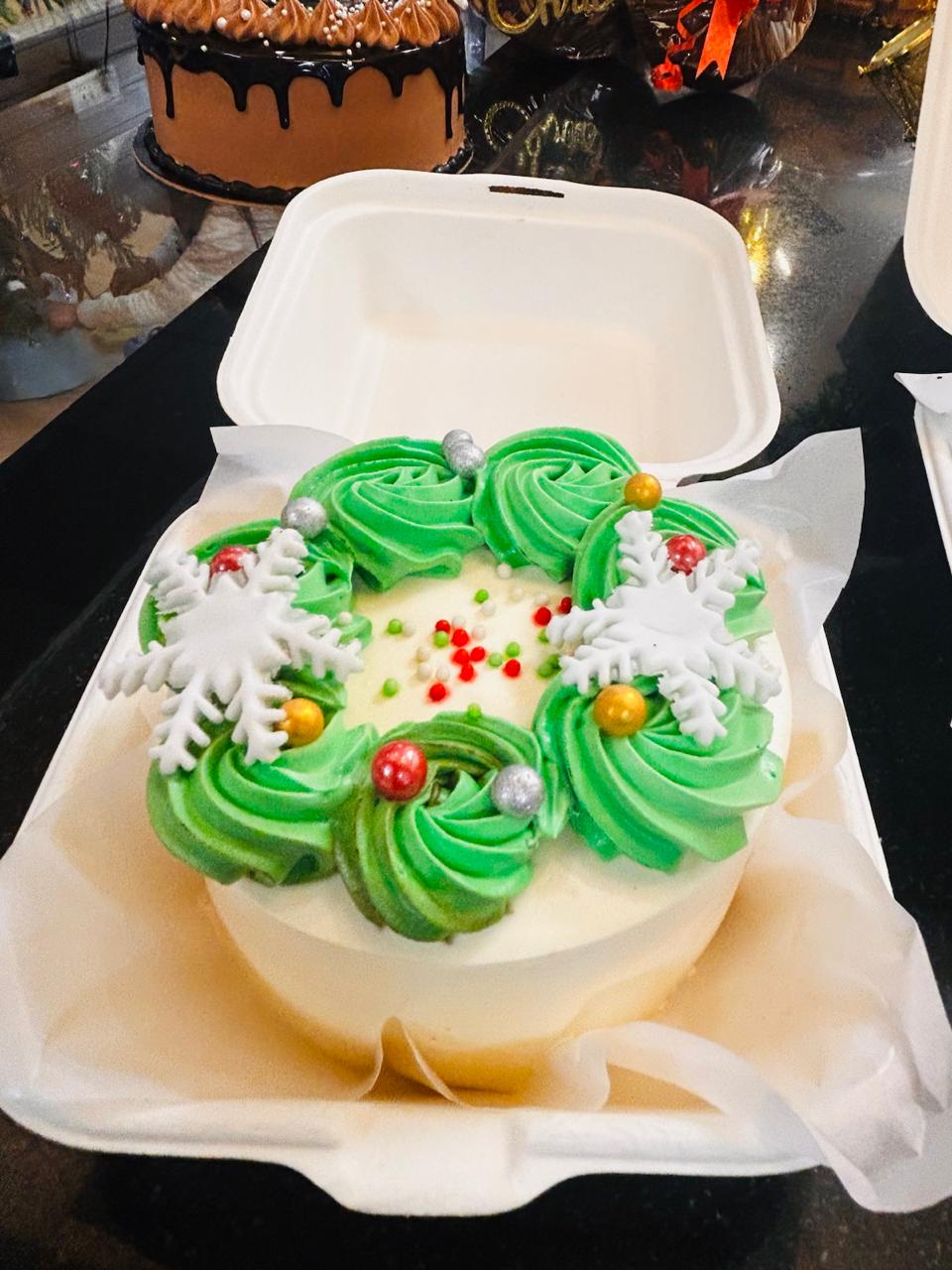 Christmas Wreath Bento Cake