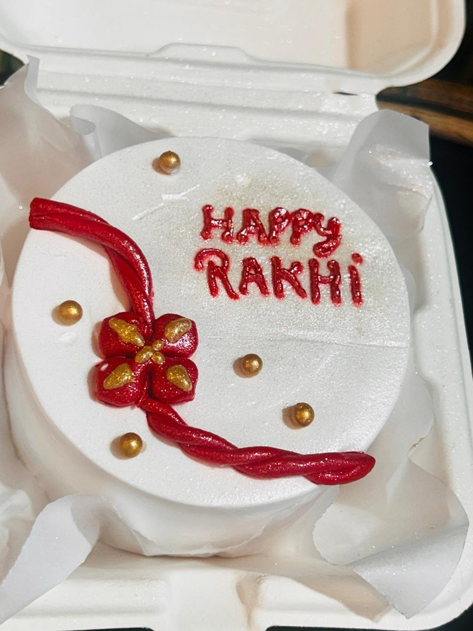 Rakhi Delight Mini Cake