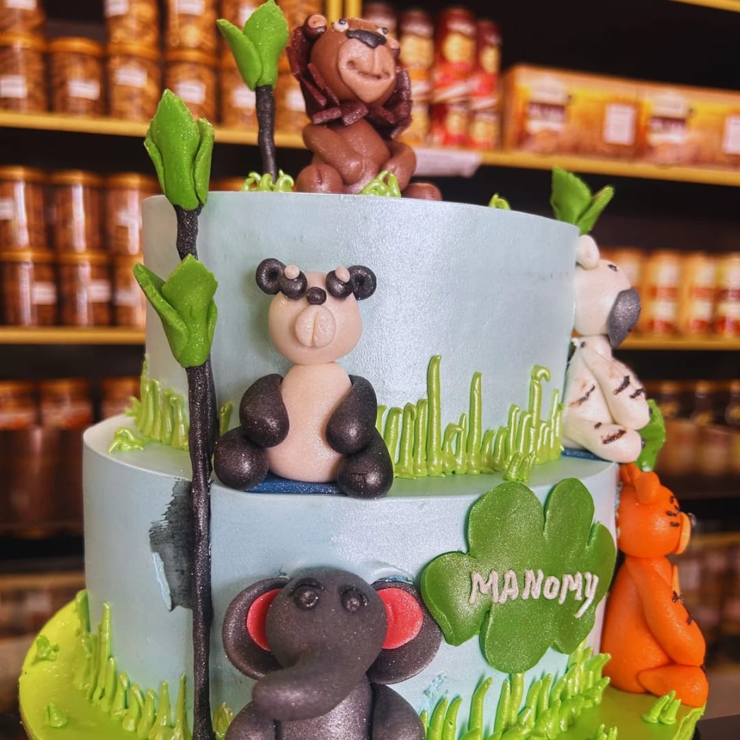 Jungle Theme Fondant Chocolate Blue Animal Cake | Doon Memories