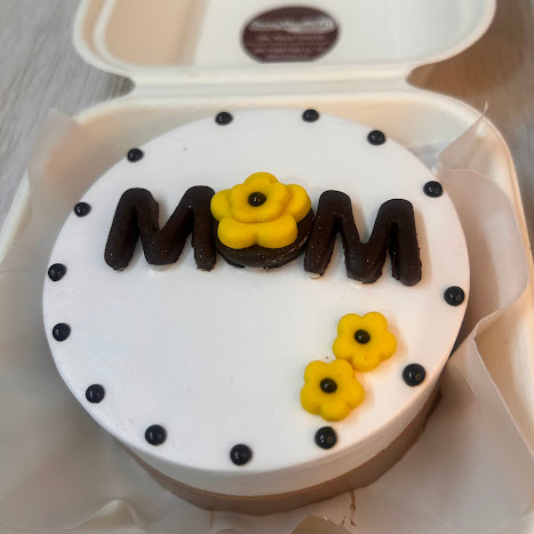 Mom Bento Chocolate Cake