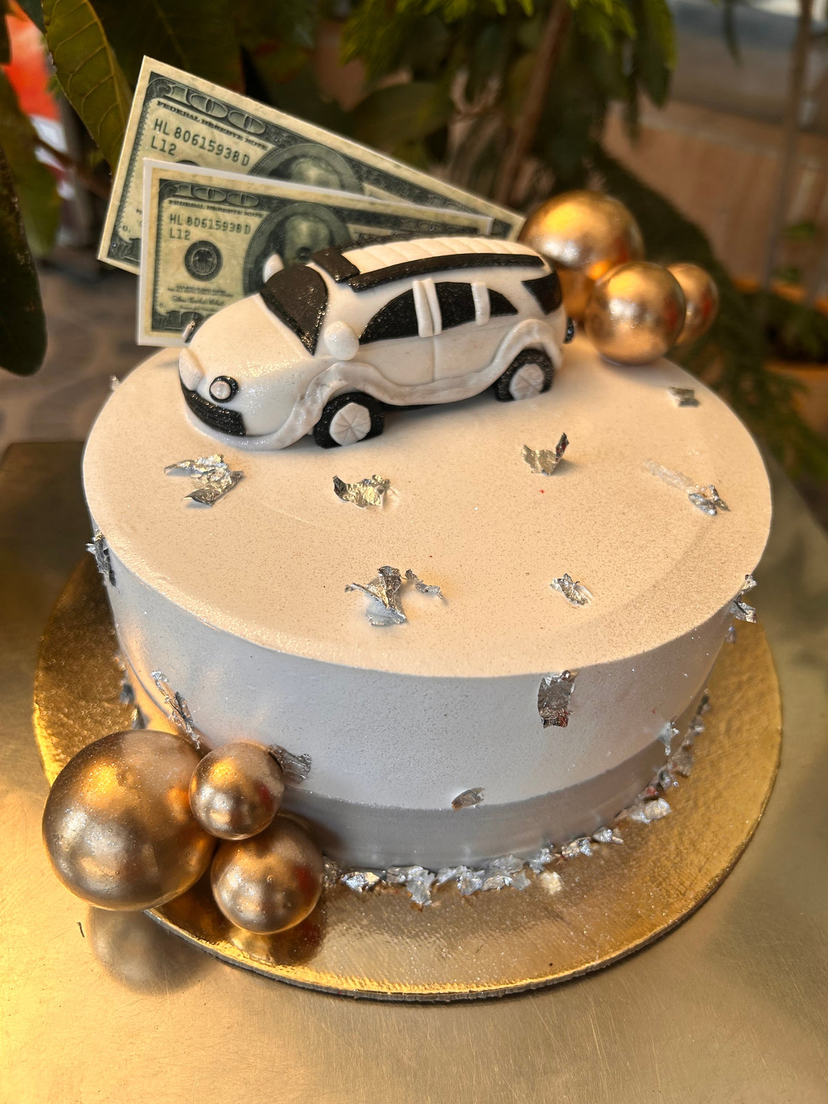 CAR CAKES