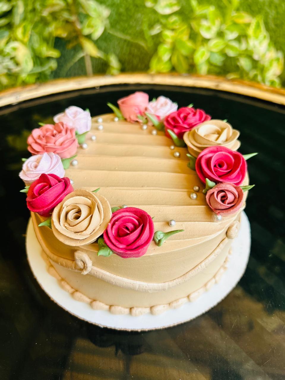 Budget Cakes in Dehradun | 60-Min Fast Delivery | Doon Memories