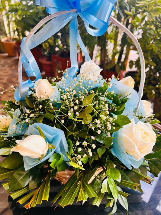 10 white roses bouquet Doon memories