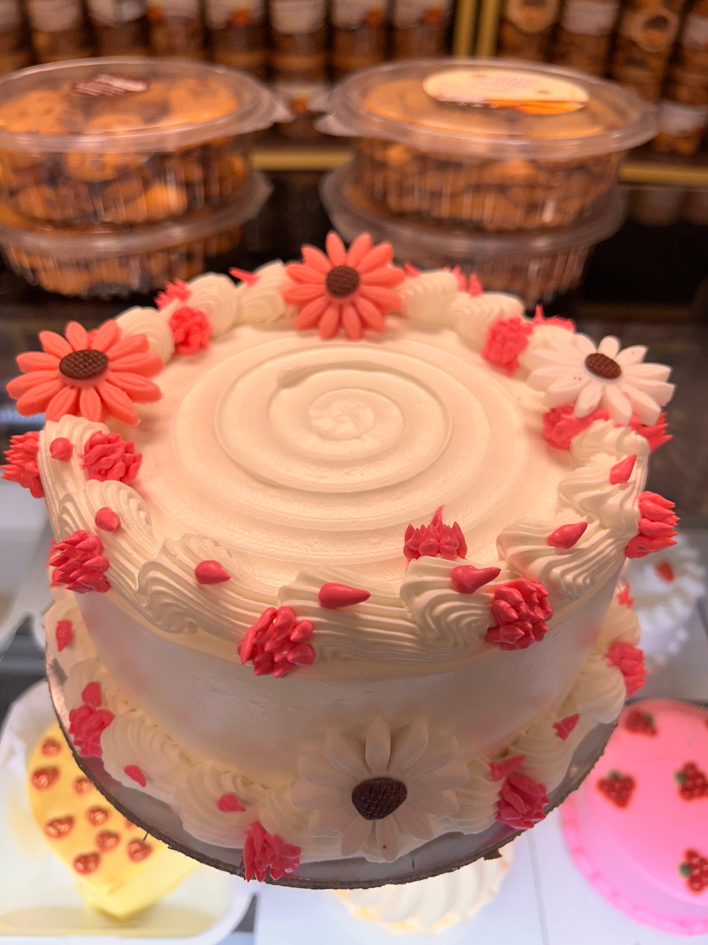 Blooming Daisy Delight Cake