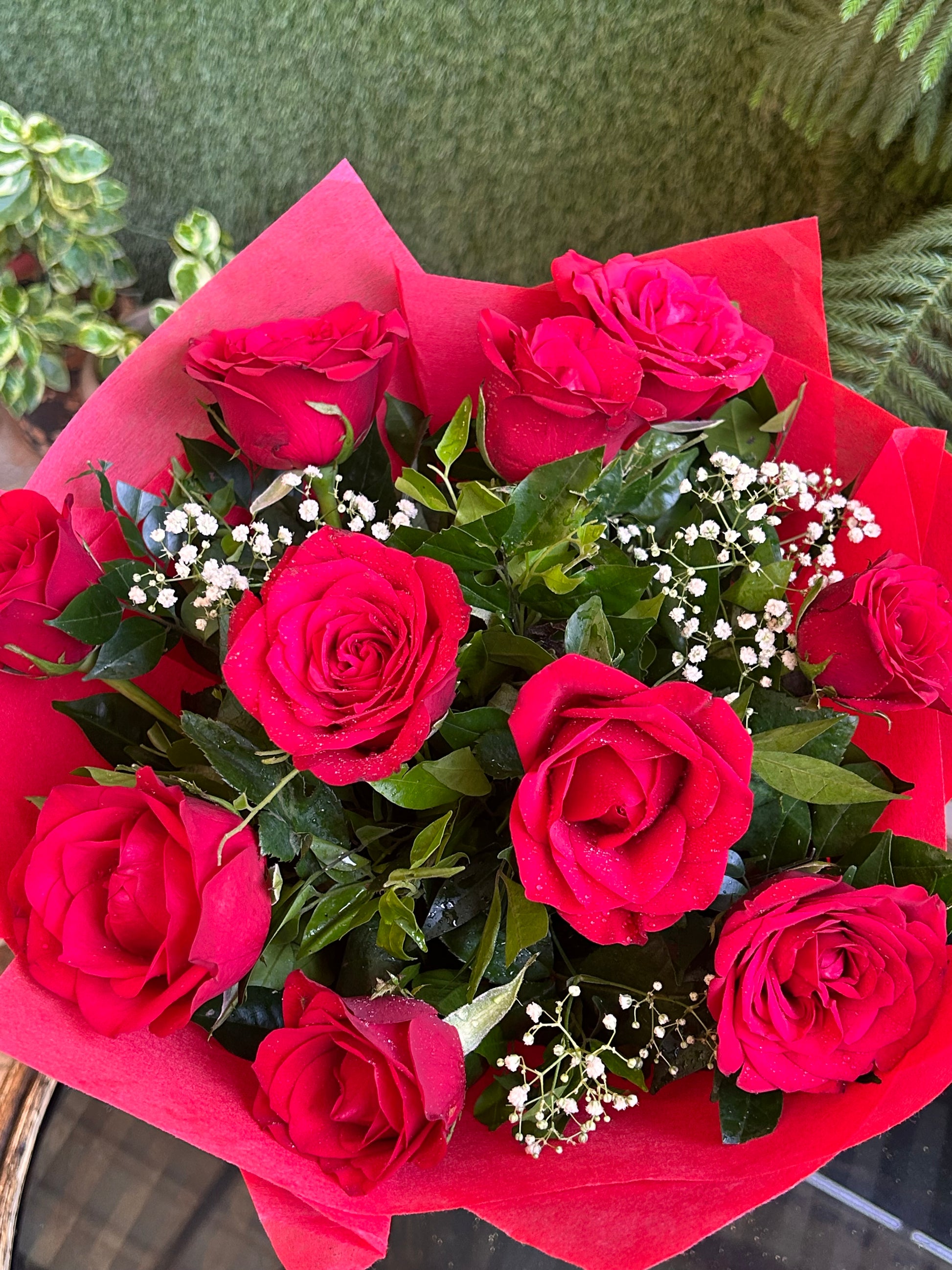 Classic Red Rose Bouquet doon memories