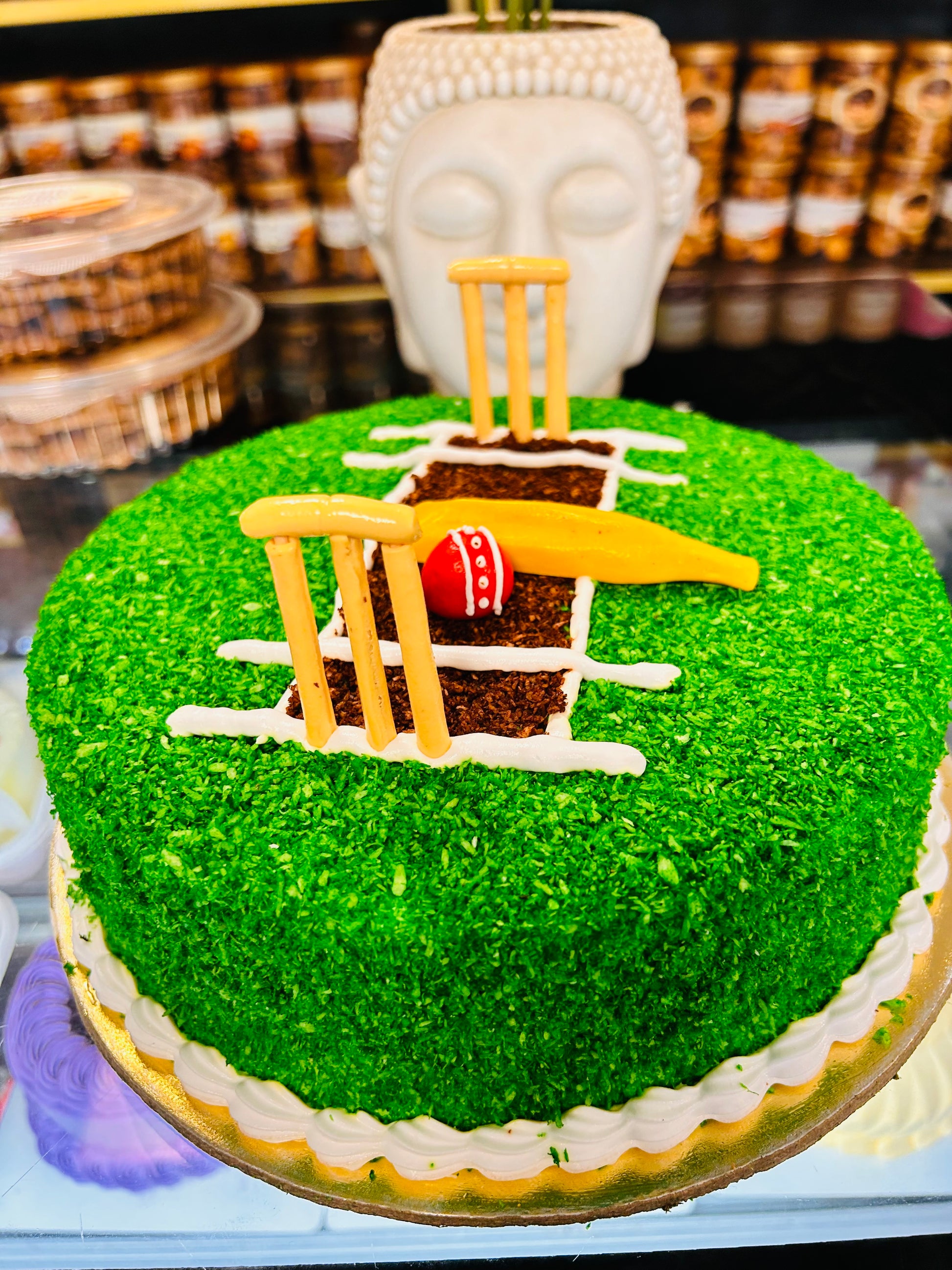 Cricket Pitch Celebration Cake doon memories