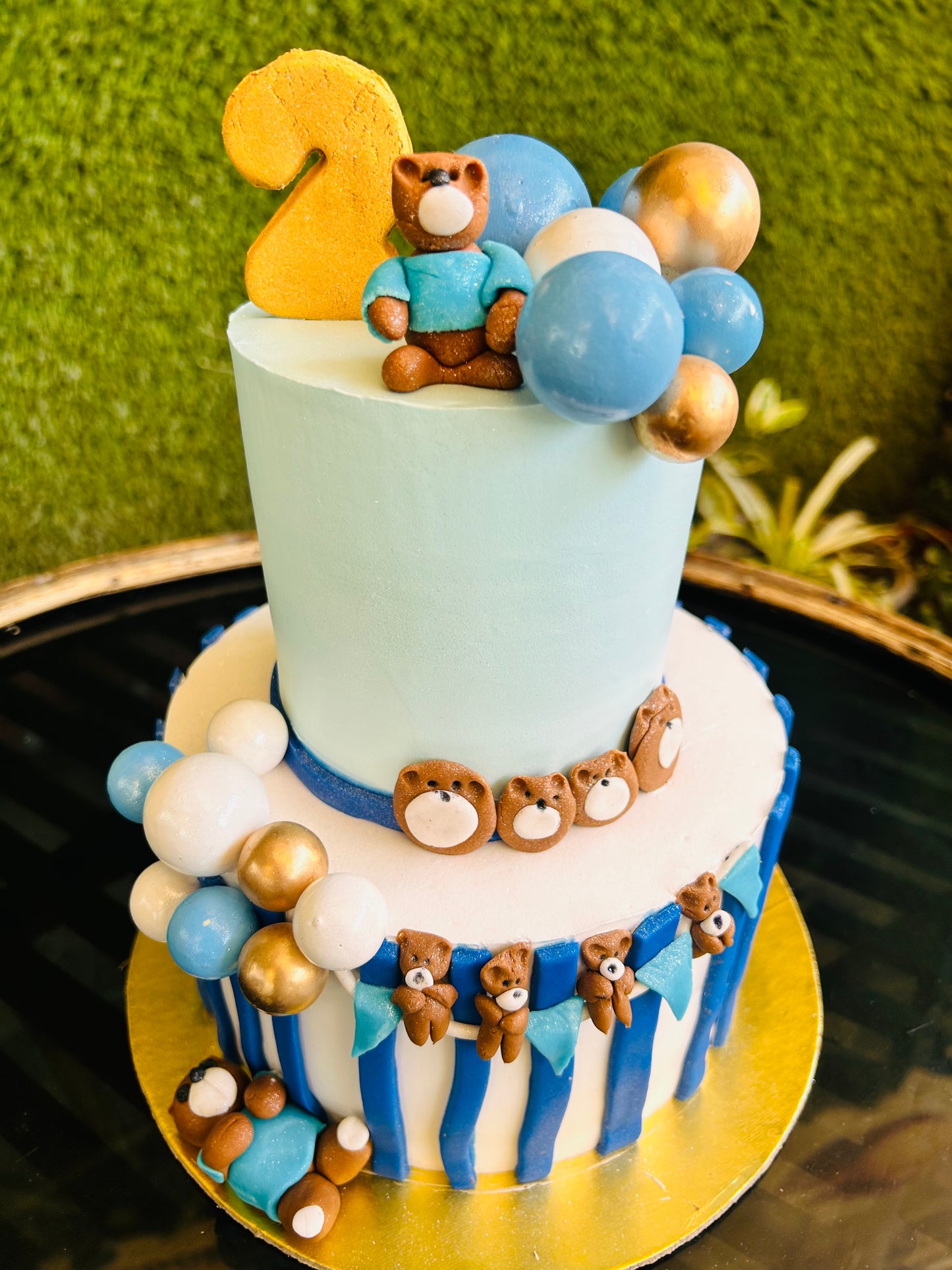Delicious Cuddle Bear Cake | Doon Memories 