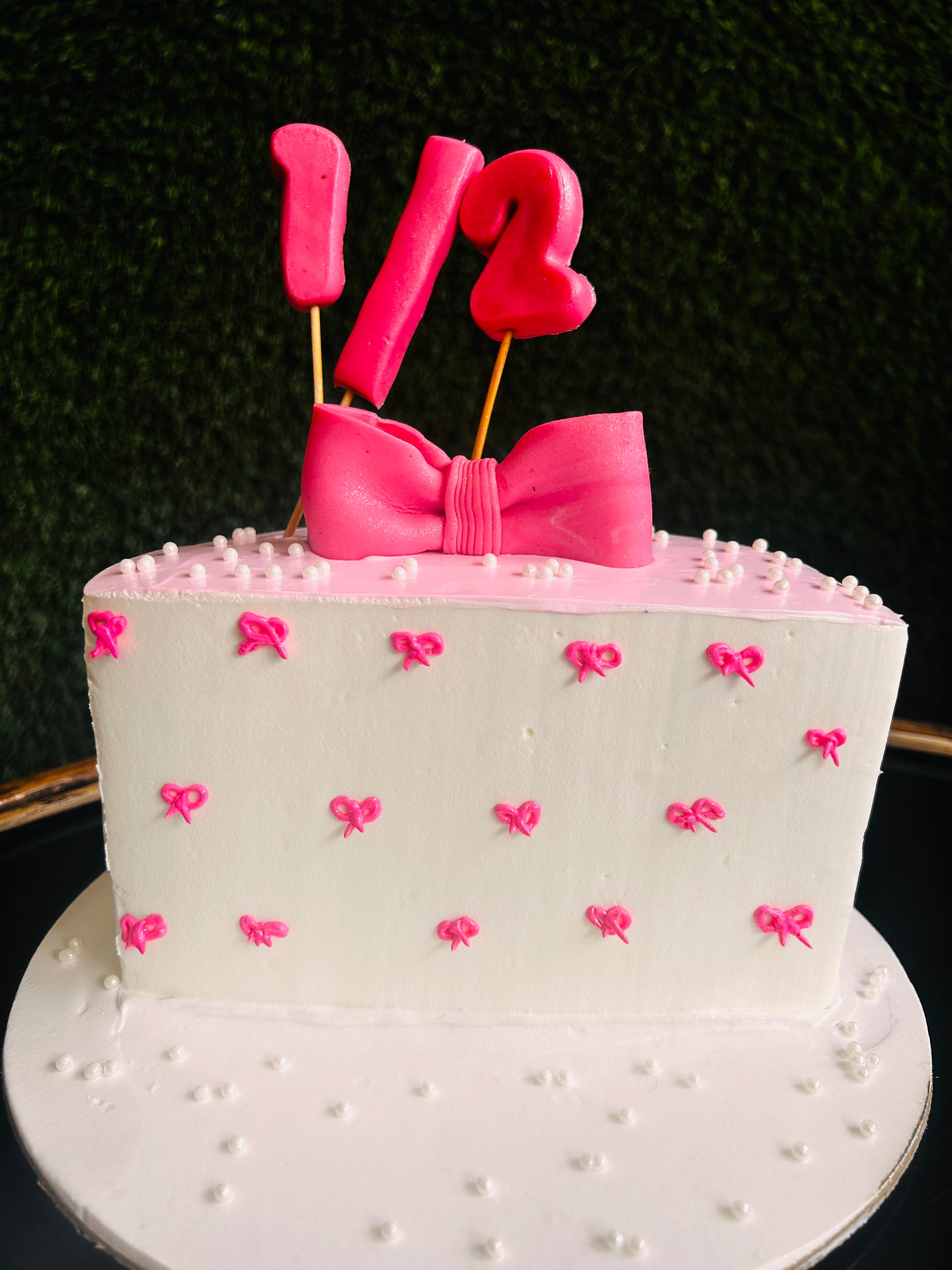 Halfway Bow Cake-Doon Memories