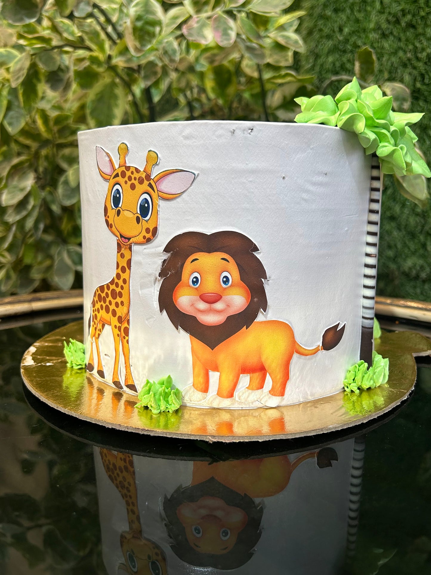 Edible Printed Jungle theme cake