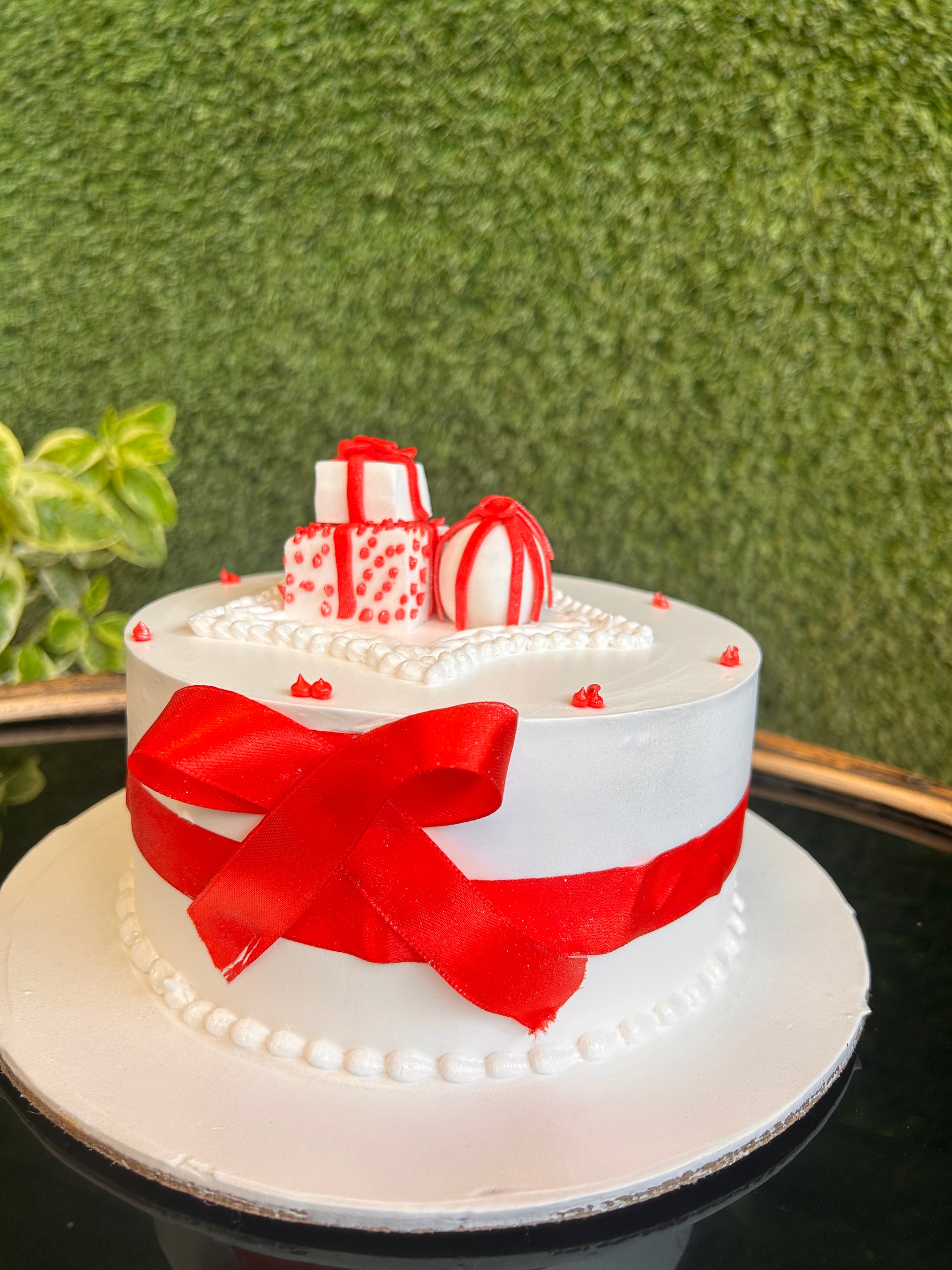 Buy Red Ribbon Gift Box Cake | Doon Memories