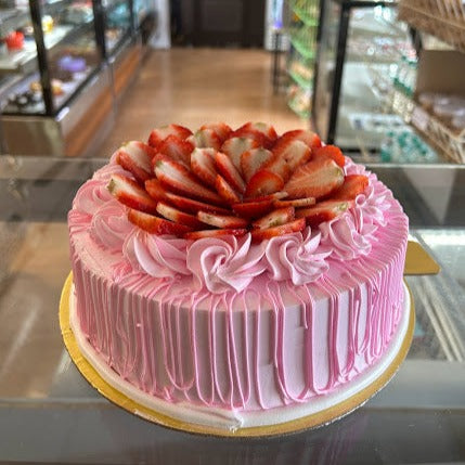 Strawberry Cake | Doon Memories