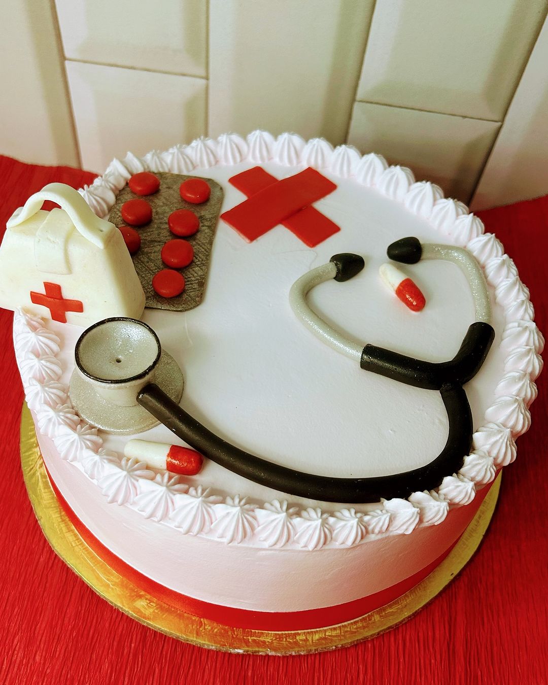 Celebrating Doctor’s Day Cake  |  Doon memories