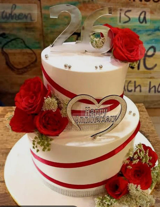 Romantic Red Roses Anniversary Cake |  Doon Memories